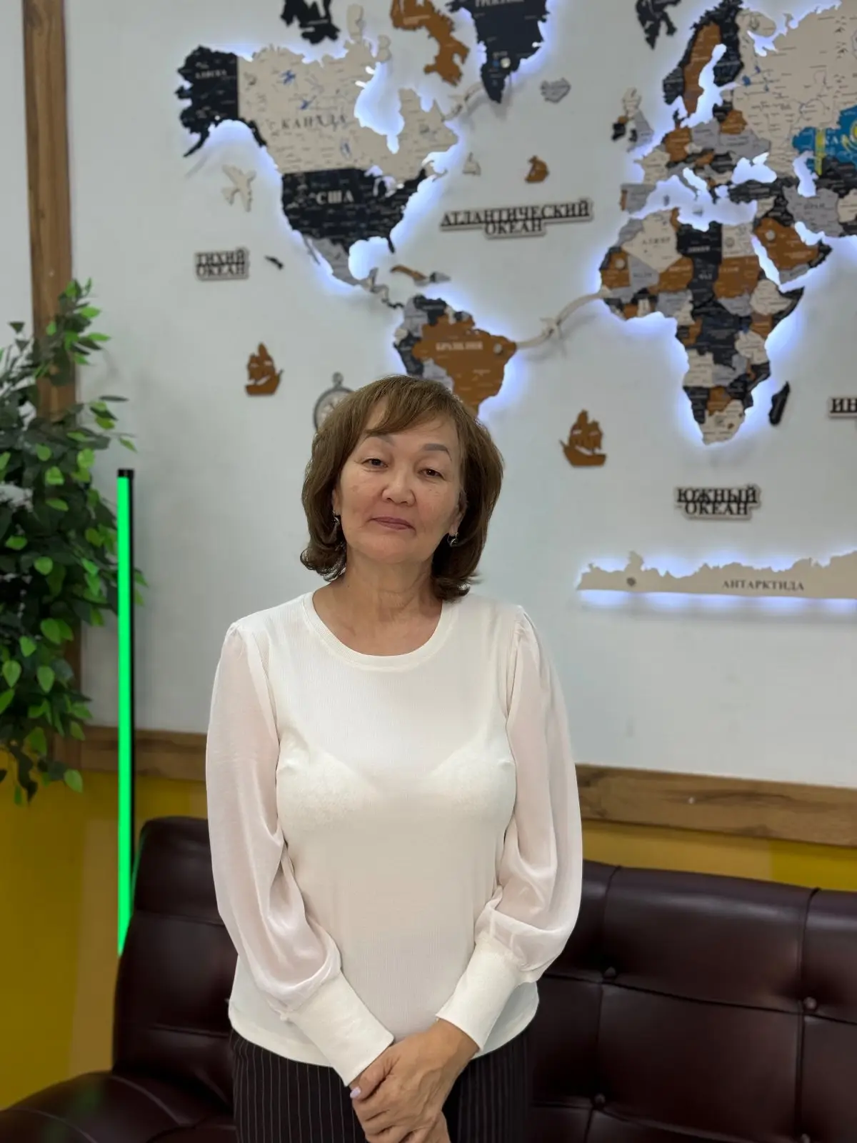 АЙГАНША ШАЙРАХМЕТОВНА Муканова